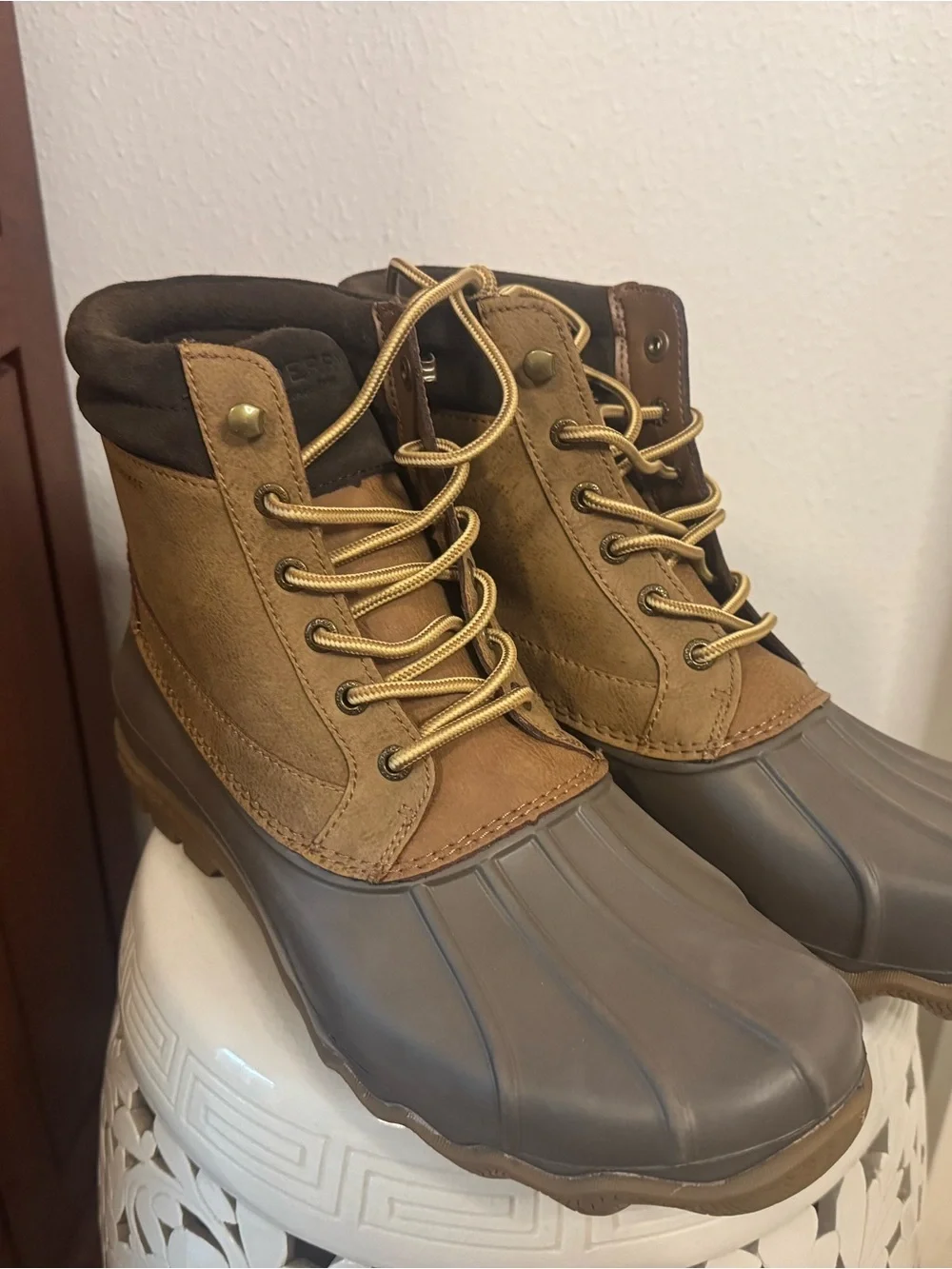 NWOT Sperry Brown and Taupe Waterproof Duck Boots